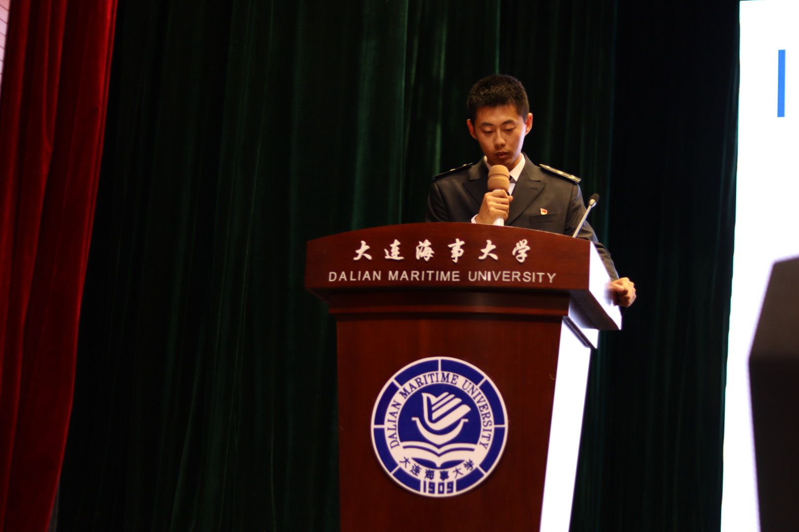 德信体育官方网站